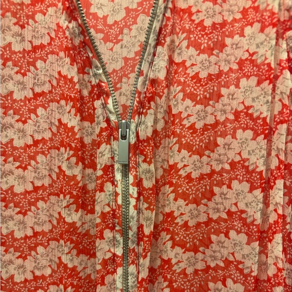 THE KOOPLES 100% Silk Tank, Front 1/2 Zip, Size XS, Barely Worn, Excellent Cond - Picture 8 of 14